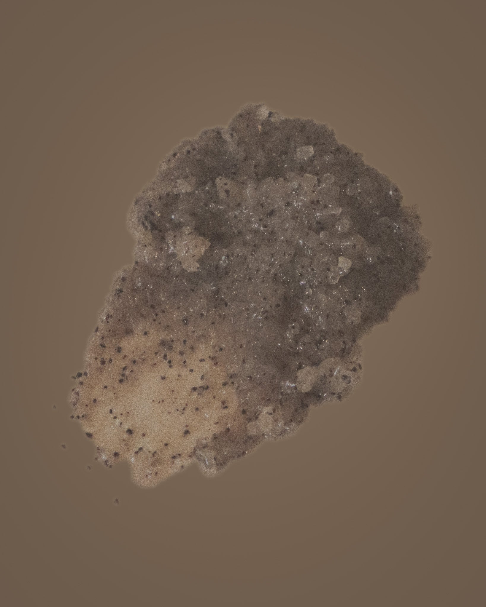 Disinfiltrating body scrub