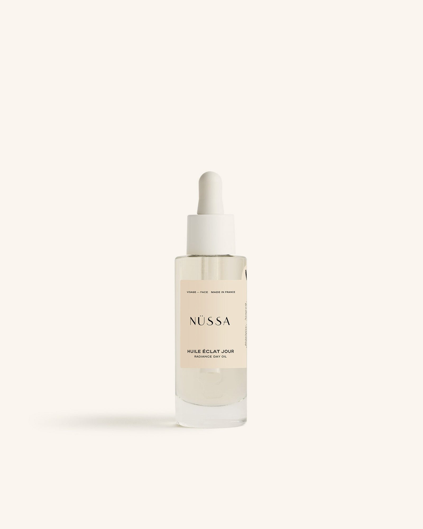 Radiance day oil - Nüssa Cosmetics